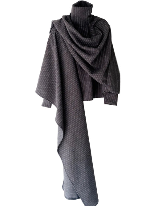 LONG SLEEVE SHAWL TOP